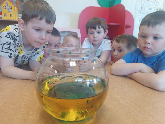 eksperyment makow na dzien ziemi