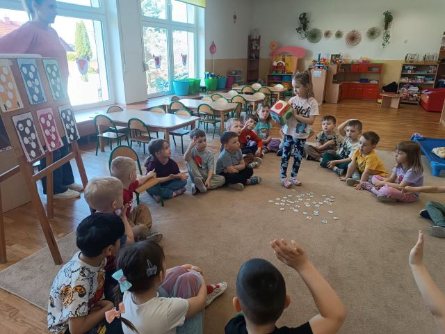 maki segreguja odpady