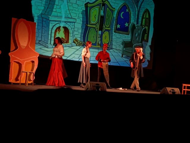 piekna i bestia w teatrze