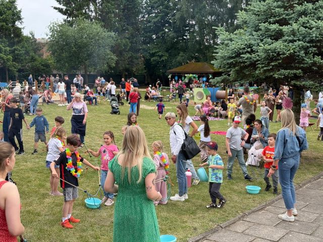 piknik rodzinny wspolna zabawa