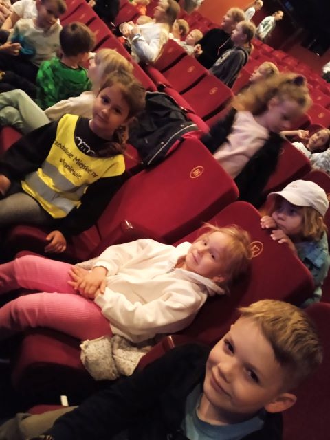 sloneczniki sztuka cyrkowa